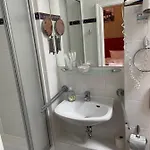 Astrid Am Kurfürstendamm Hotel 3*