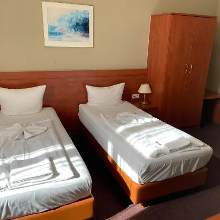 Astrid Am Kurfuerstendamm Szálloda Berlin