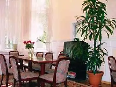 Astrid Am Kurfuerstendamm מלון ברלין