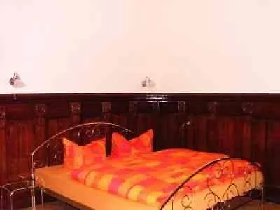 Astrid Am Kurfuerstendamm ברלין