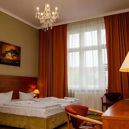 Astrid Am Kurfuerstendamm ברלין