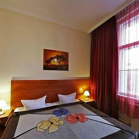 Astrid Am Kurfuerstendamm Szálloda Berlin