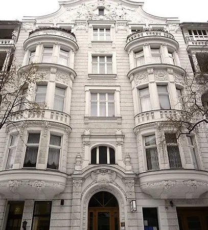 Astrid Am Kurfuerstendamm Berlin